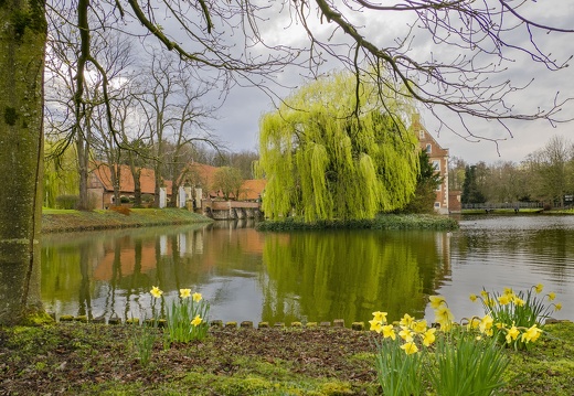 Frühling im Park von Schloß Hülshoff