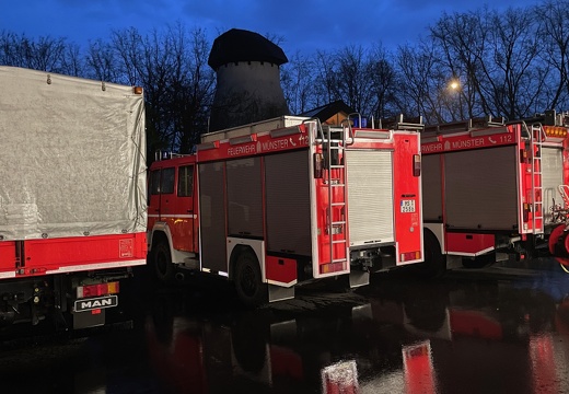 Gewitter über dem Feuerwehrhaus